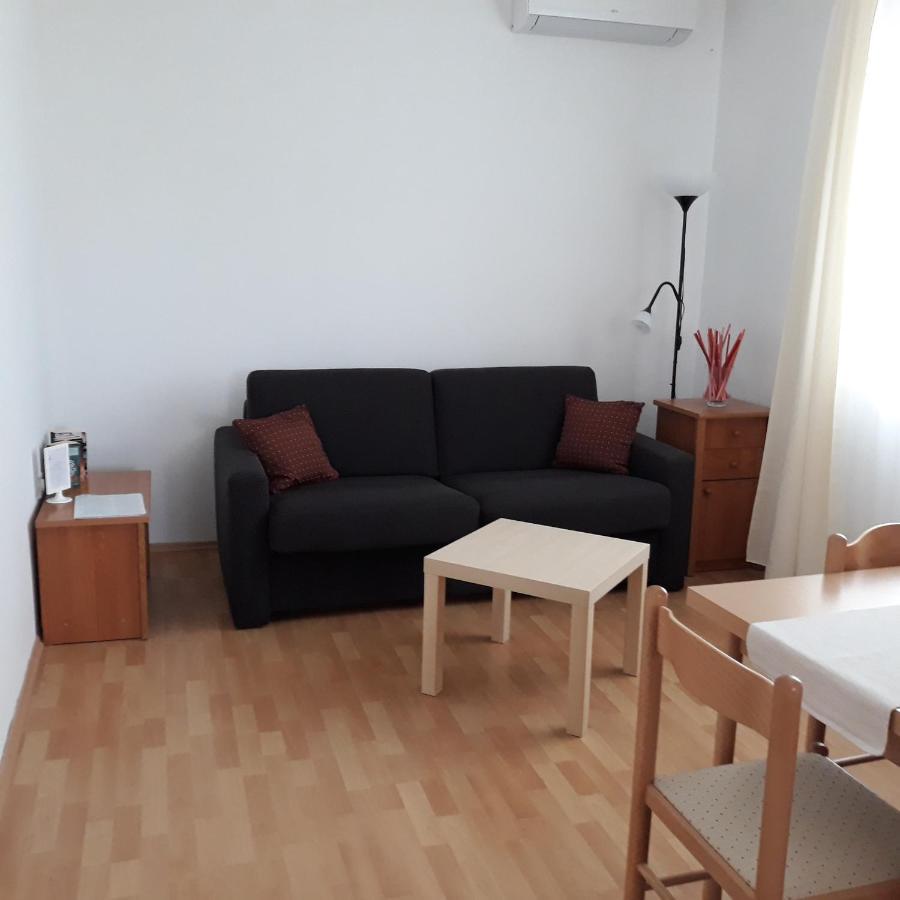 Rina Apartments Labin  Exteriör bild
